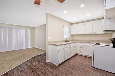 1401 N Placentia Ave, Fullerton, CA 92831 photo 6