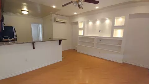 2054 Argyle Ave, Los Angeles, CA 90068