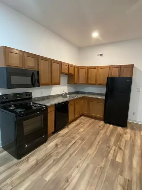 401 1st Ave, Toledo, IA 52342