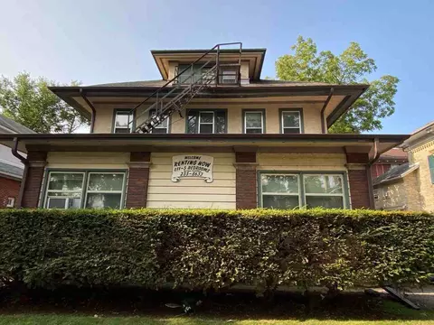 416 N Carroll St, Madison, WI 53703