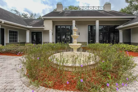 9474 Windermere Lake Dr, Riverview, FL 33578 photo 4