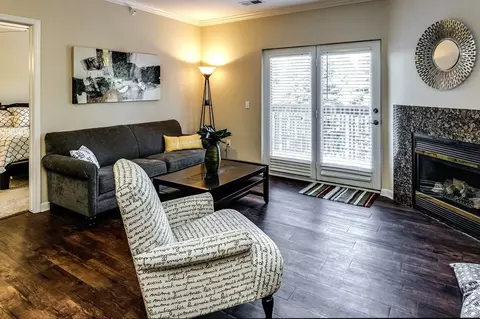 13302 Larimore Ave, Omaha, NE 68164 photo 9