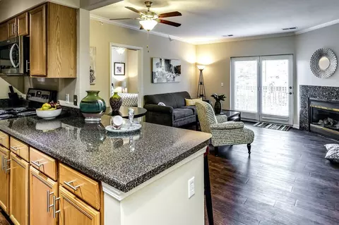 13302 Larimore Ave, Omaha, NE 68164 photo 6
