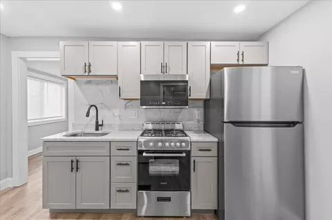 19 Greene St, Burlington, VT 05401