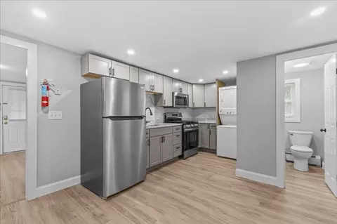 19 Greene St, Burlington, VT 05401