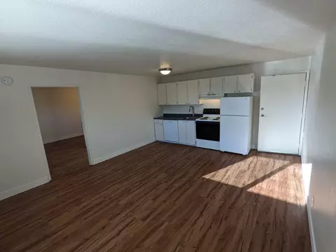 10 S Porter St, Portland, OR 97201
