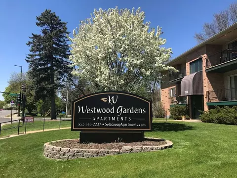 2501 Nevada Ave S, Saint Louis Park, MN 55426