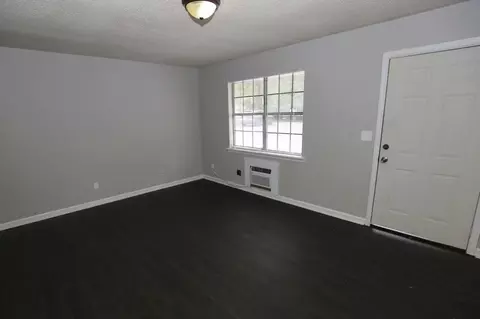 410 Madison Ave NW, Jacksonville, AL 36265