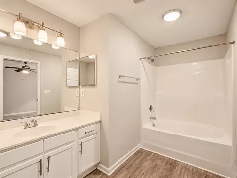 215 William Penn Plz, Durham, NC 27704 photo 23