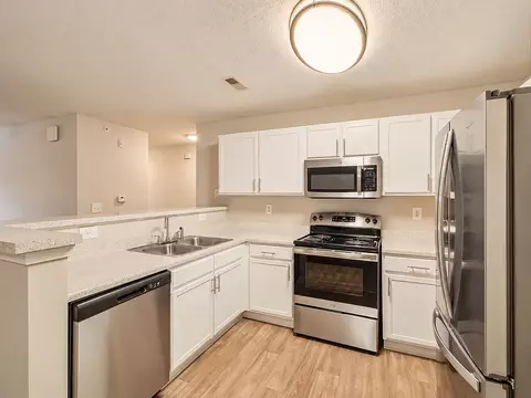 215 William Penn Plz, Durham, NC 27704 photo 18