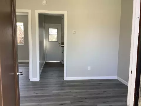 5050 Randolph St, Bell, CA 90201