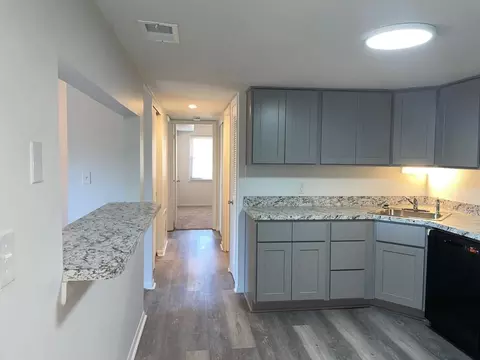 3501 Normandy Ln, Cave Spring, VA 24018