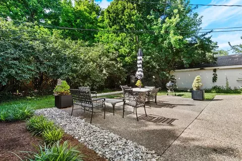 358 Duke Rd, Lexington, KY 40502
