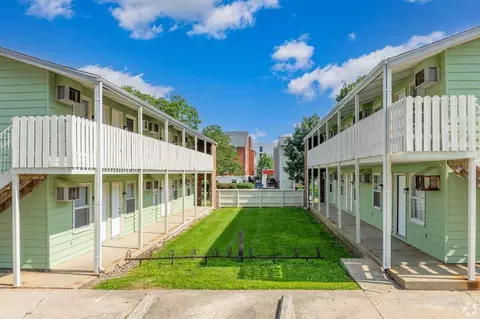 Rally Apts, Champaign, IL 61820