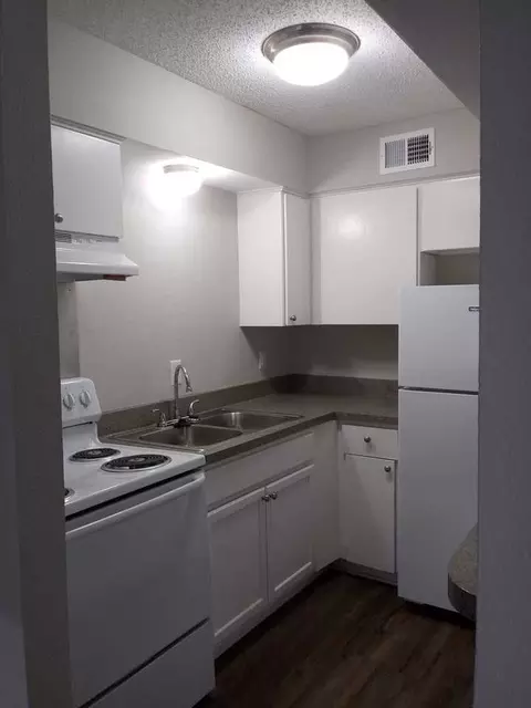 462 Utopia Ln, San Antonio, TX 78223