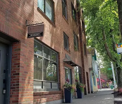 8008 Greenwood Ave N, Seattle, WA 98103 photo 12