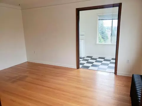 8008 Greenwood Ave N, Seattle, WA 98103 photo 6
