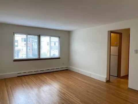 3520 Grand Ave S, Minneapolis, MN 55408