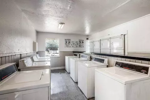 808 E Sanford St, Arlington, TX 76011 photo 17