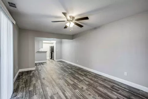 808 E Sanford St, Arlington, TX 76011 photo 19
