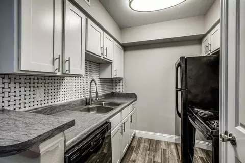 808 E Sanford St, Arlington, TX 76011 photo 5