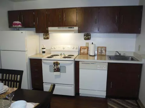 3456 Evergreen Ln #A, Mehlville, MO 63125