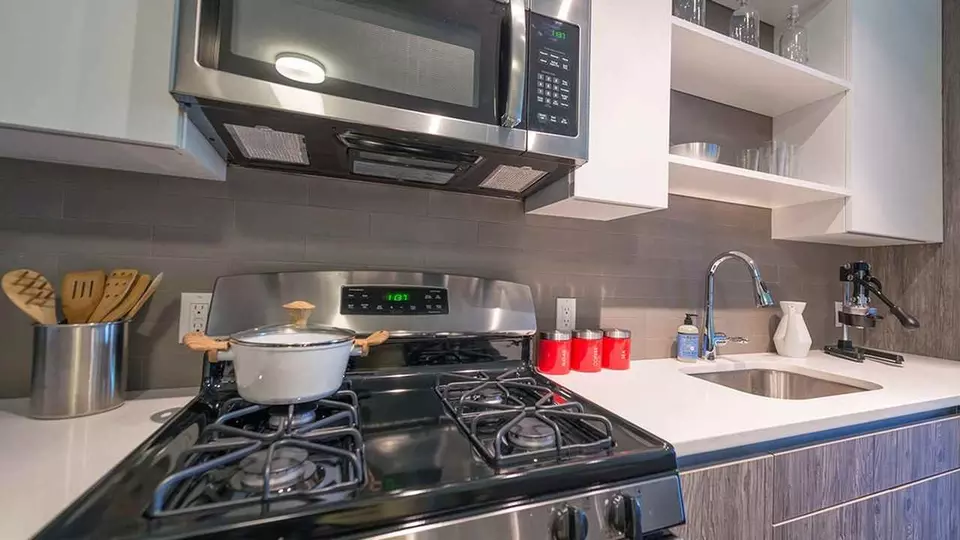  5 Cabot Rd, Medford, MA 02155 photo 6