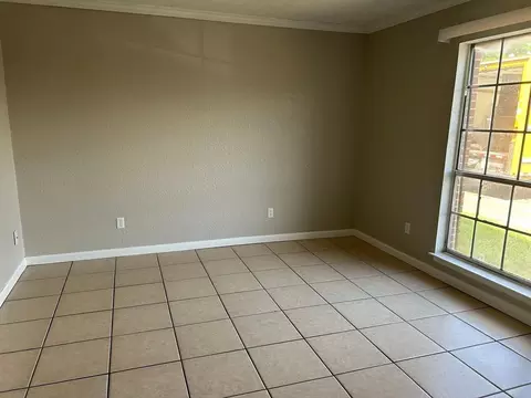 250 Cypress Ln, Greenville, MS 38701