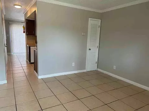 250 Cypress Ln, Greenville, MS 38701
