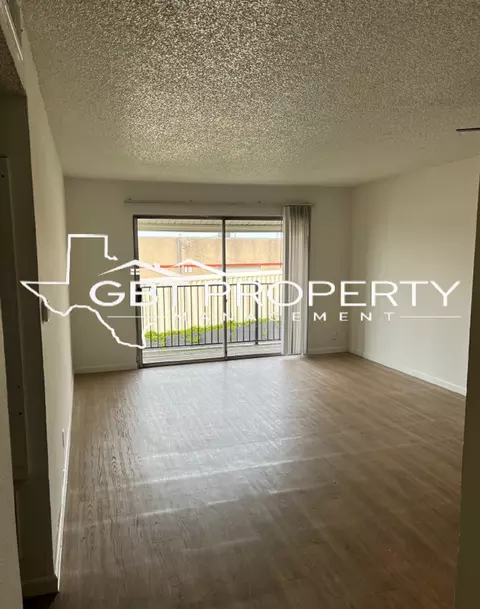 8624 Fireside Dr, Austin, TX 78757
