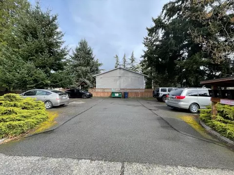 4303 214th St SW, Mountlake Terrace, WA 98043