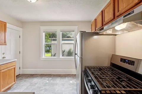 1923 University Ave NE, Minneapolis, MN 55418