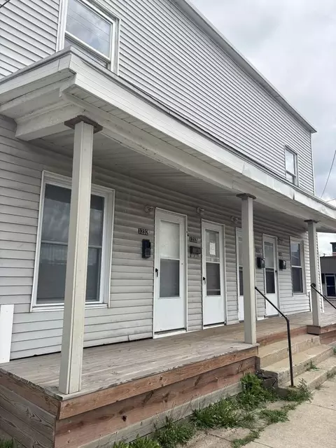 1232 Alpine Ave NW, Grand Rapids, MI 49504