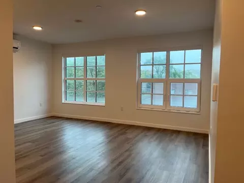 430 W State St, Ithaca, NY 14850 photo 13