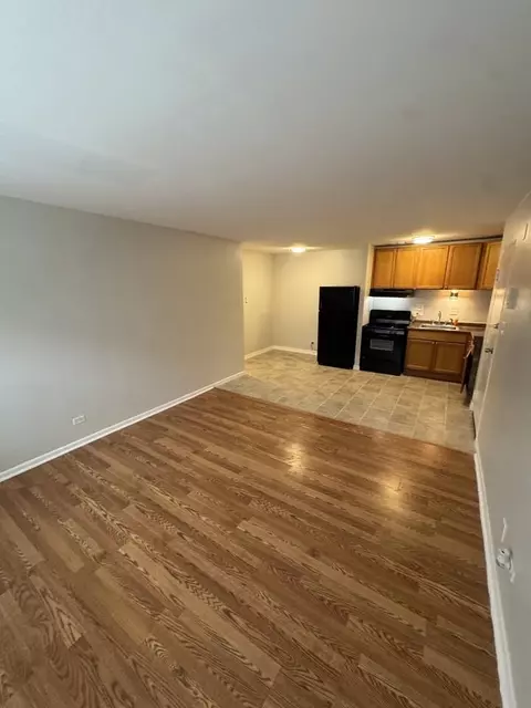 1 N Dryden Pl, Arlington Heights, IL 60004