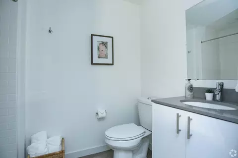 829 NE 67th St, Seattle, WA 98115 photo 10