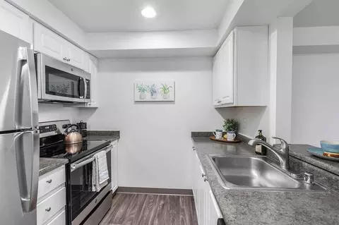 17620 80th Ave NE, Kenmore, WA 98028