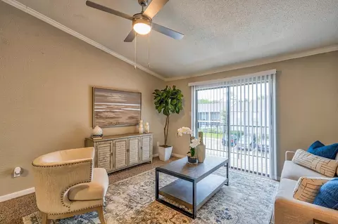 950 Fm 1959 Rd, Houston, TX 77034