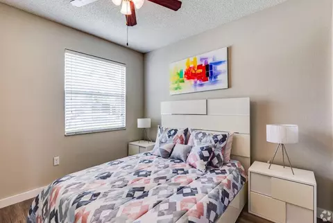 4793 N Pine Hills Rd, Orlando, FL 32808