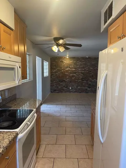 2614 N 72nd Pl, Scottsdale, AZ 85257