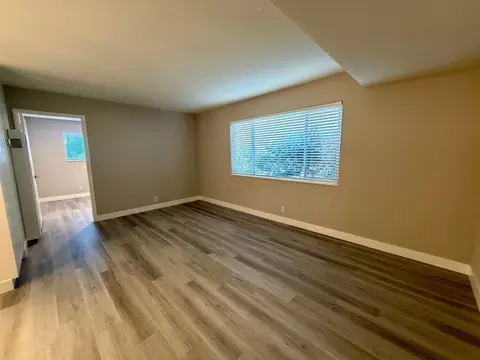 3465 Alameda De Las Pulgas, Menlo Park, CA 94025