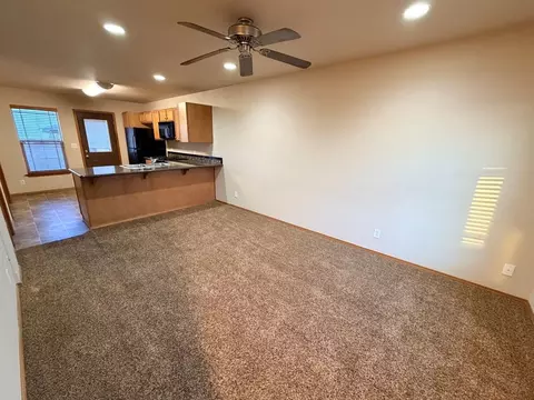 435 E St NE, Quincy, WA 98848