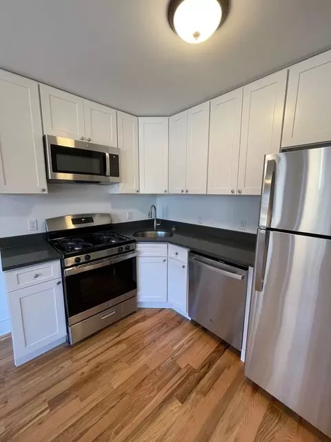 136 S Clark St, Newburgh, NY 12550
