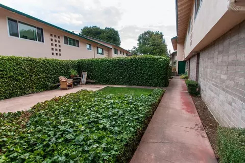 785 Roble Ave, Menlo Park, CA 94025