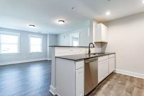 803 N Oneil St, Clayton, NC 27520