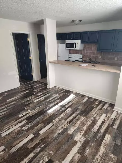 2228 S Oliver Ave, Wichita, KS 67218
