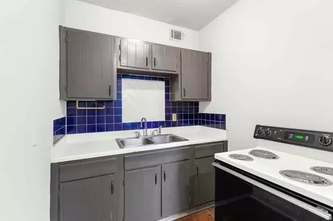 1619 16th Ave S #1619-1619, Birmingham, AL 35205 photo 2