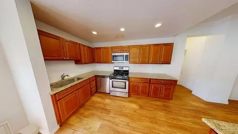 1105 11th St, Boulder, CO 80302