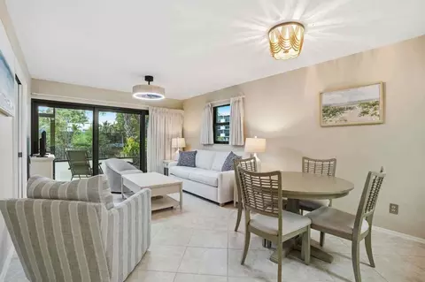 600 Neapolitan Way, Naples, FL 34103