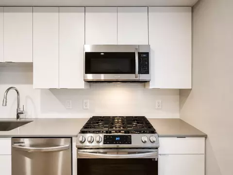 2210 Wisconsin Ave NW, Washington, DC 20007 photo 5